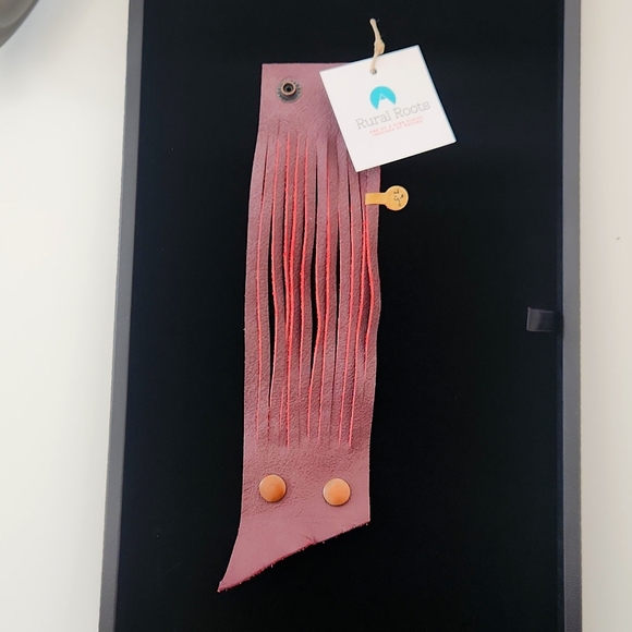 NWT Rural Roots Leather Band - Picture 4 of 7